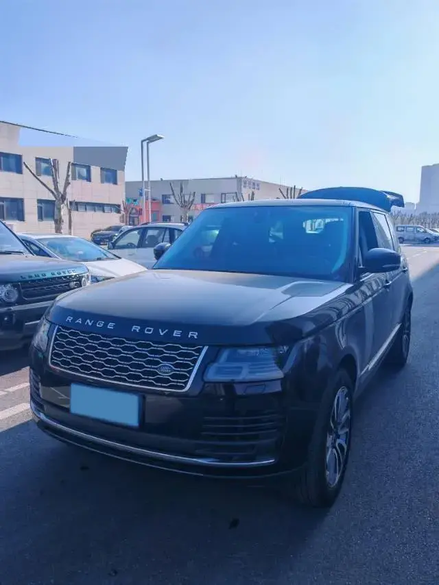 2018 Land Rover Range Rover 3.0T 381HP V6 8AT