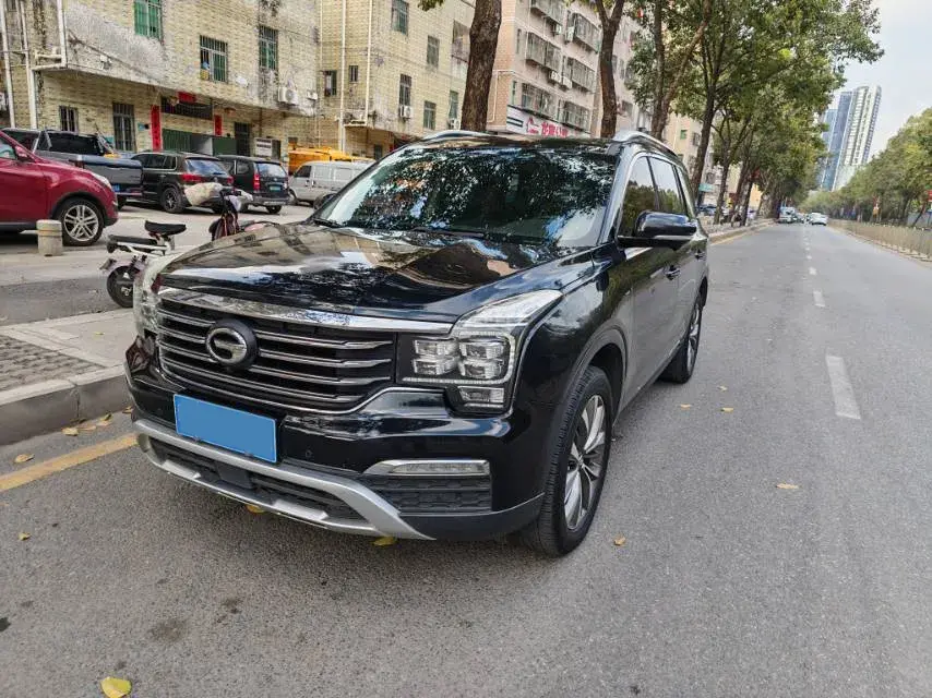 2017 GAC Trumpchi GS8 2.0T 201HP L4 6AT