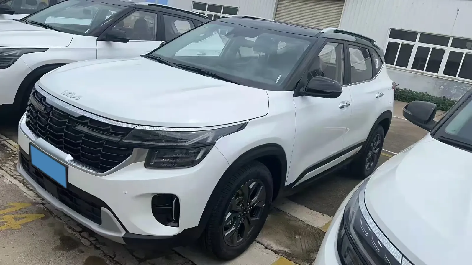 2023 Kia Seltos 1.5L 115HP L4 CVT,autocango,china used car exporter,china ev exporter,chinese used car exporter,chinese used ev exporter