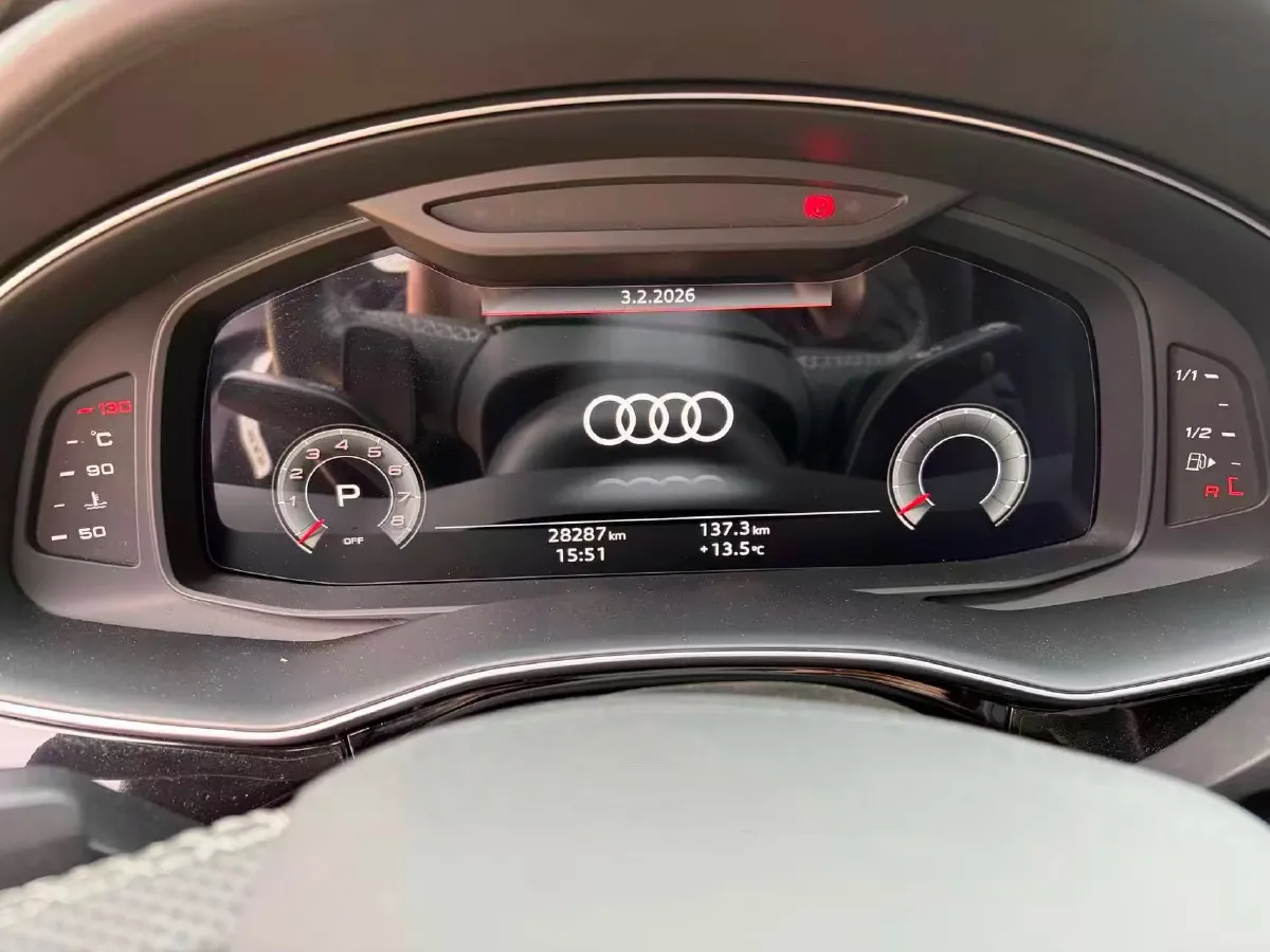 2021 Audi Q8 3.0T 340HP V6 8AT,autocango,china used car exporter,china ev exporter,chinese used car exporter,chinese used ev exporter