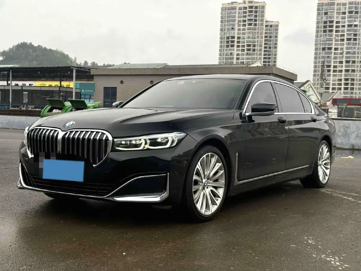 2019 BMW 7 Series 3.0T 340HP L6 8AT
