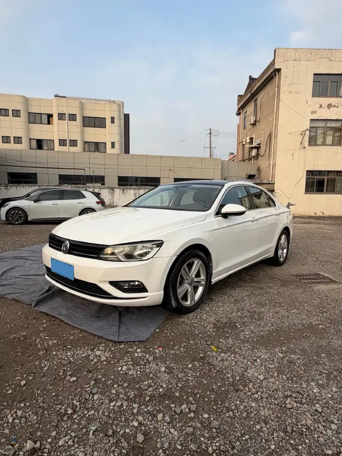 2018 Volkswagen Lamando 1.4T 150HP L4 7DCT