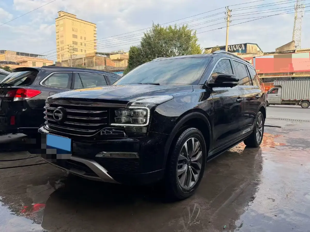 2017 GAC Trumpchi GS8 2.0T 201HP L4 6AT