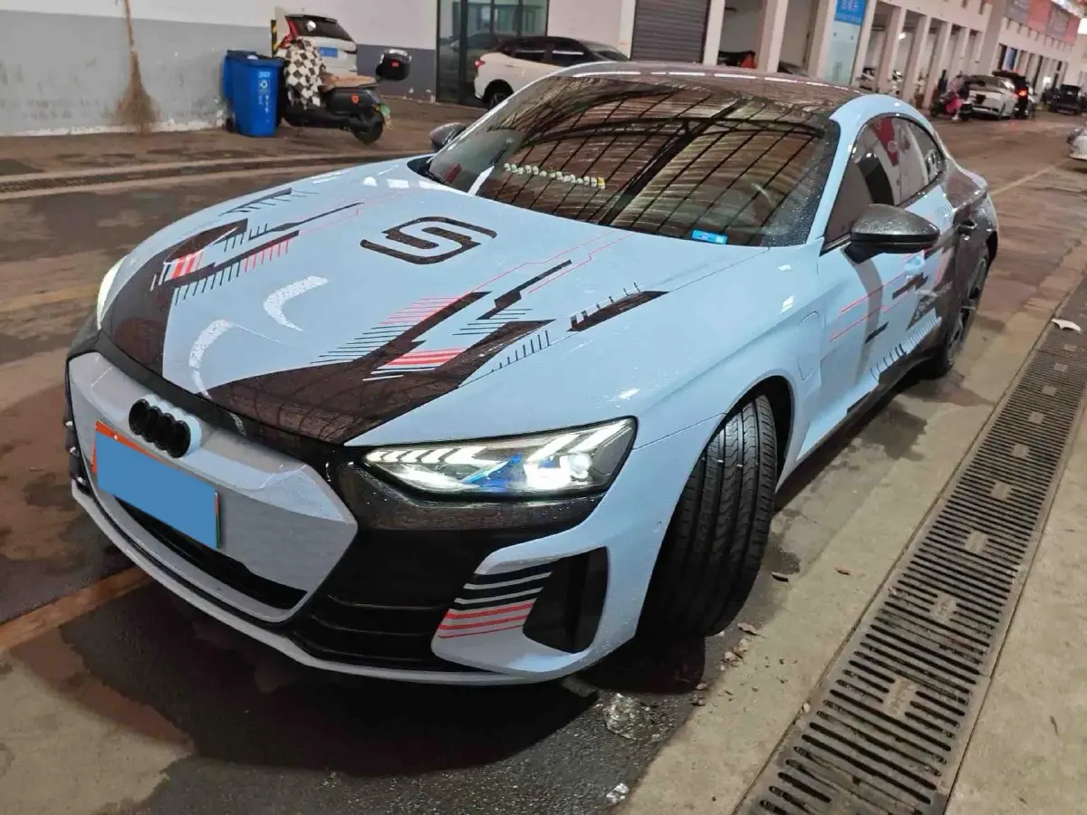 2023 Audi RS e-tron GT 2AT BEV 93.4KWH