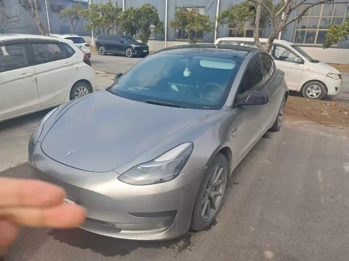 2022 Tesla Model 3 BEV 60KWH