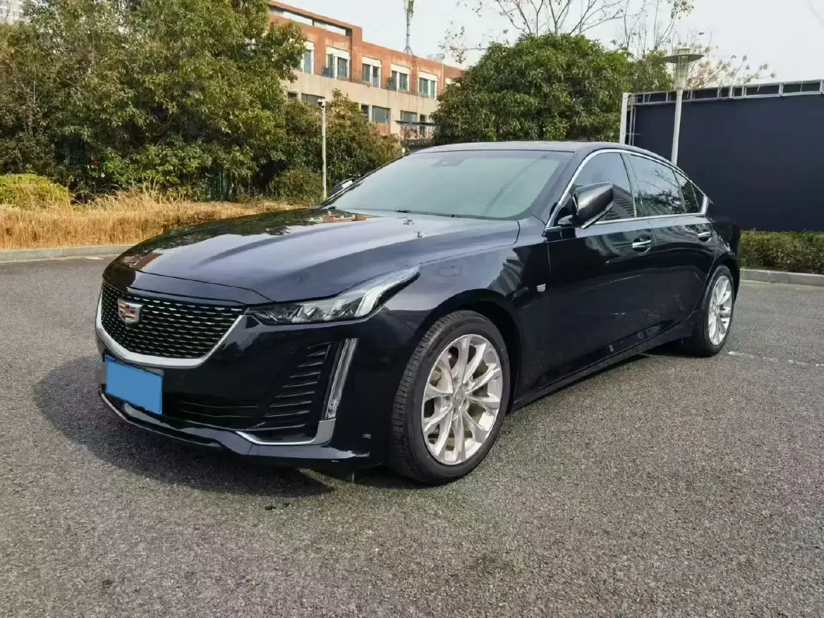 2020 Cadillac CT5 2.0T 237HP L4 10AT