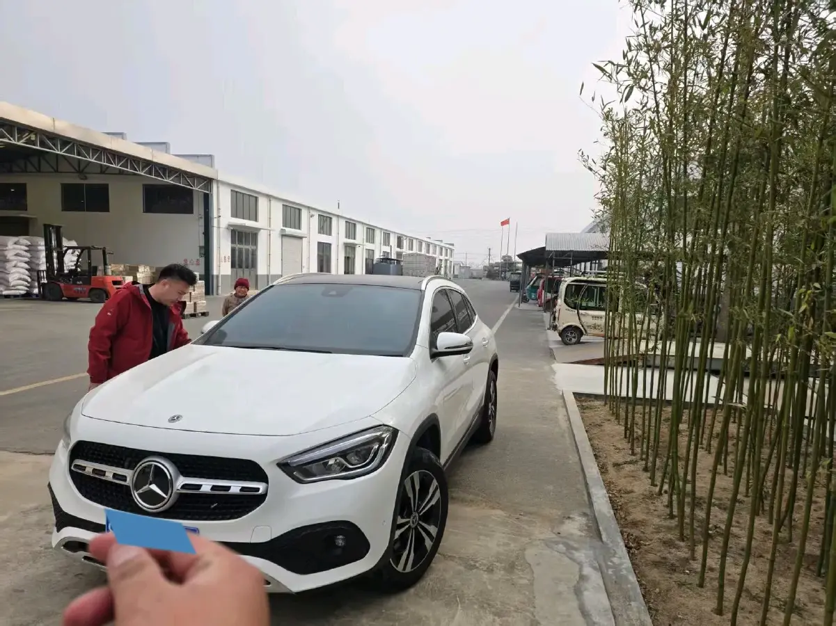 2022 Mercedes-Benz GLA Class 2.0T 190HP L4 8DCT