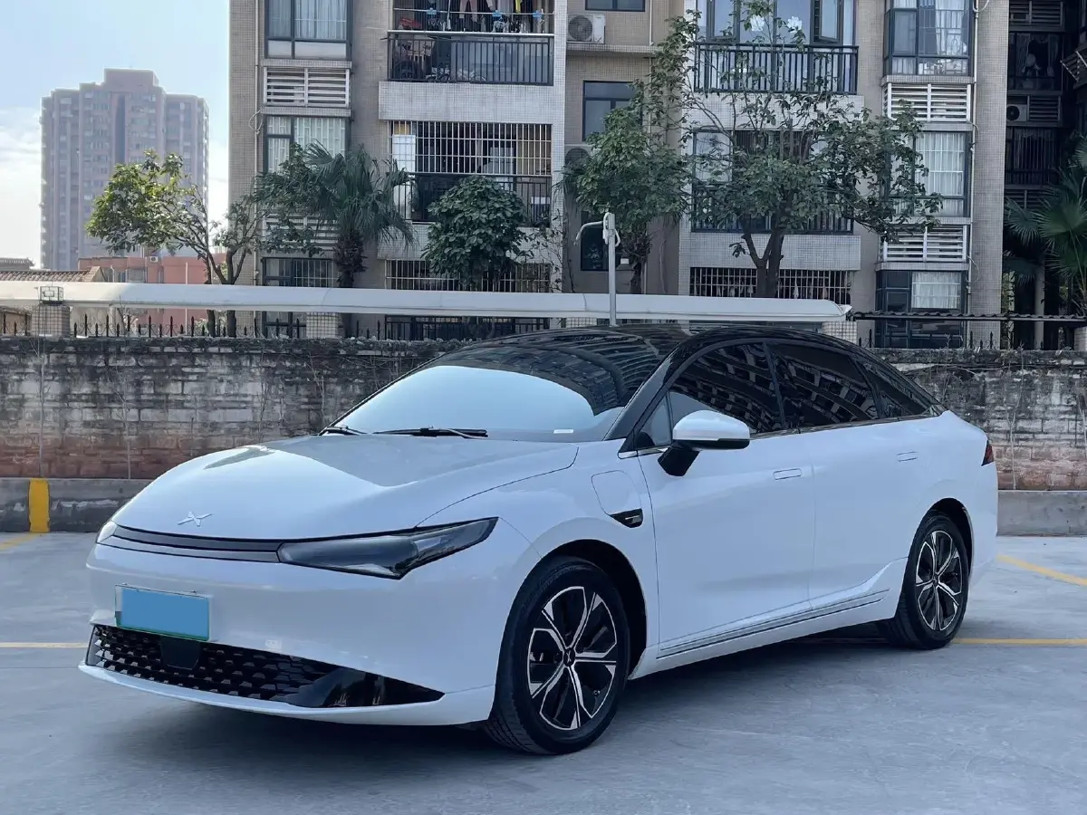 2024 Xpeng P5 BEV 55.4KWH