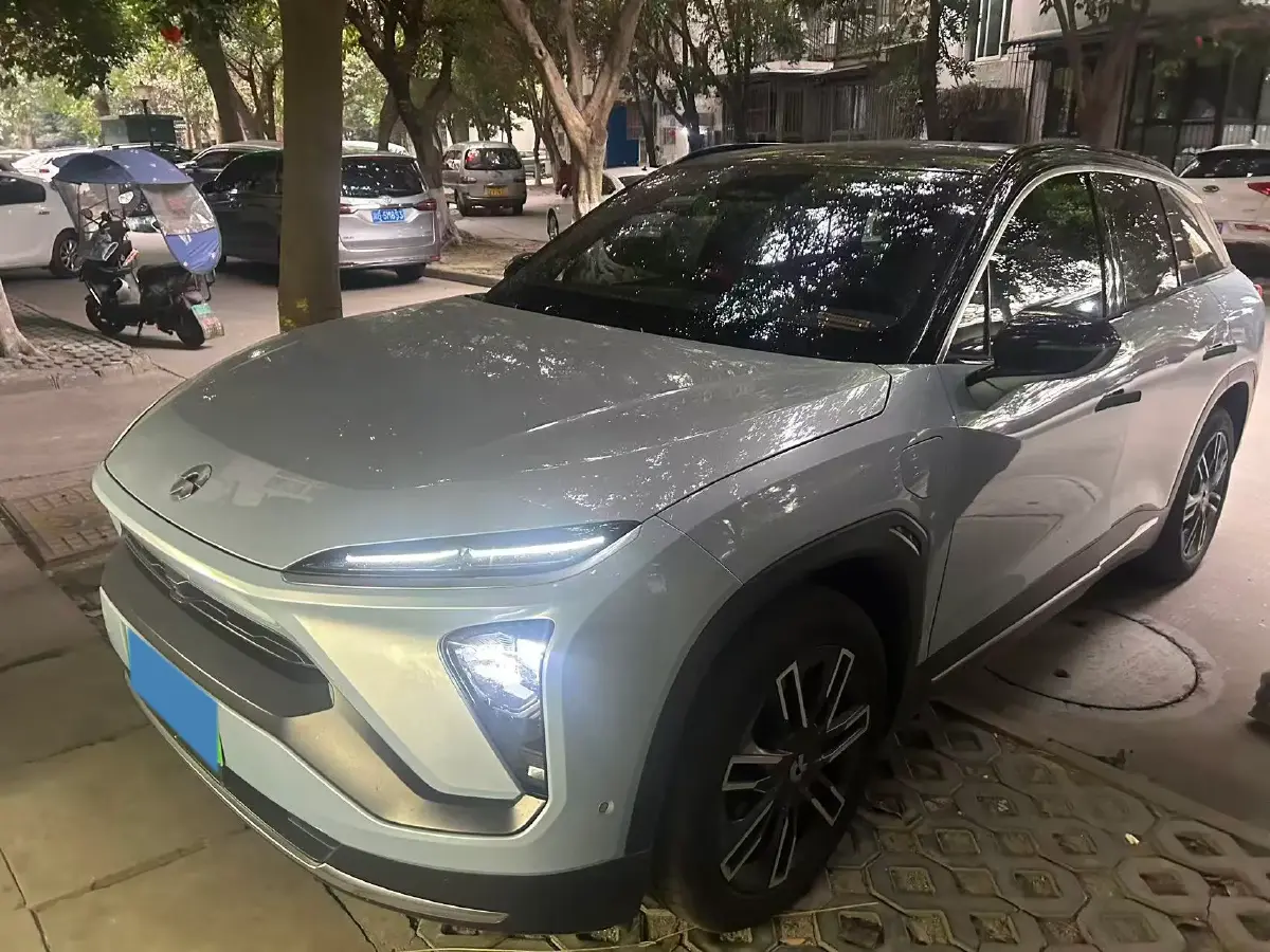 2022 NIO ES6 BEV 100KWH