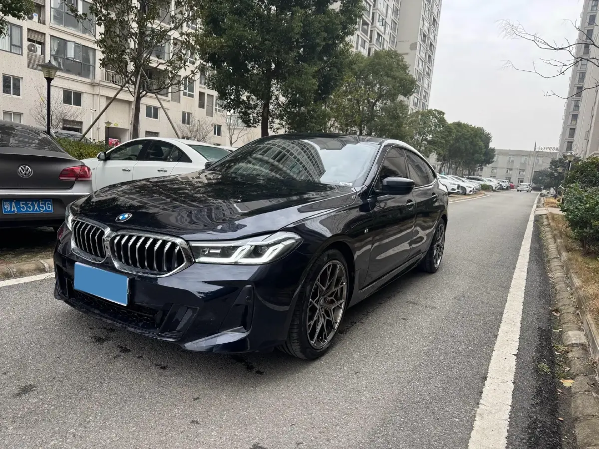 2024 BMW 6 Series GT 2.0T 245HP L4 8AT