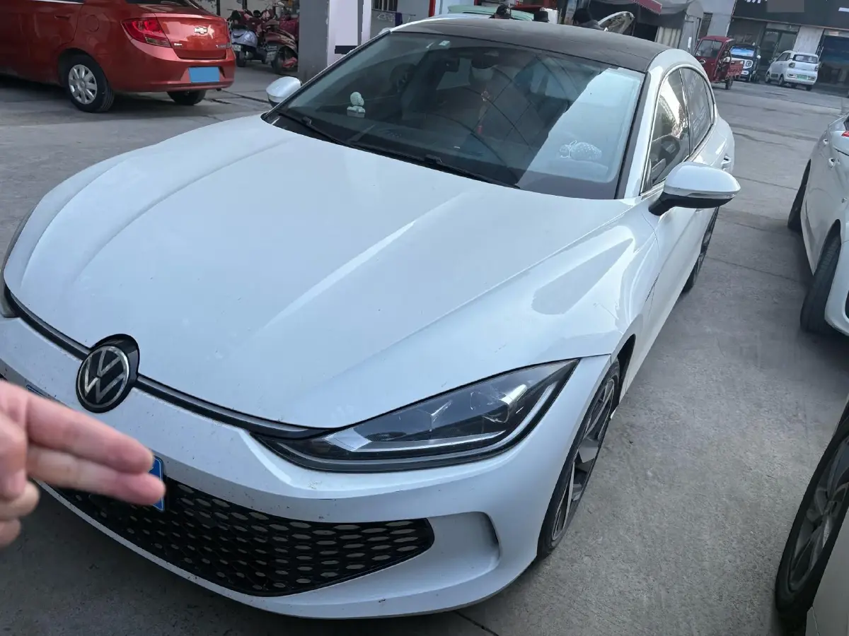 2022 Exceed TXL 2.0T 261HP L4 7DCT