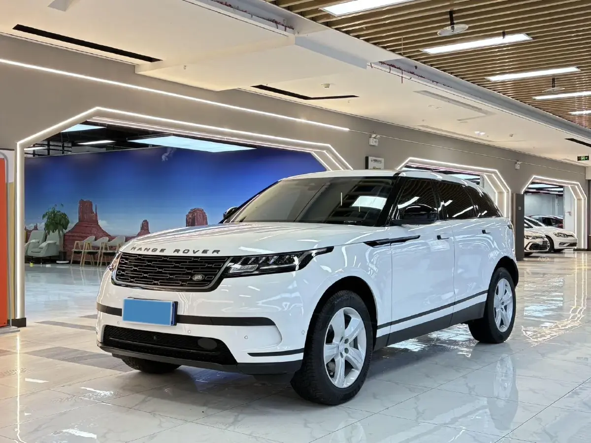 2024 Land Rover Range Rover Velar 2.0T 250HP L4 8AT