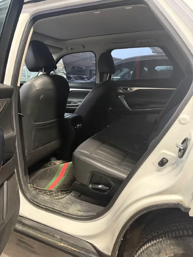 2021 ChangAn CS95 2.0T 233HP L4 6AT,autocango,china used car exporter,china ev exporter,chinese used car exporter,chinese used ev exporter