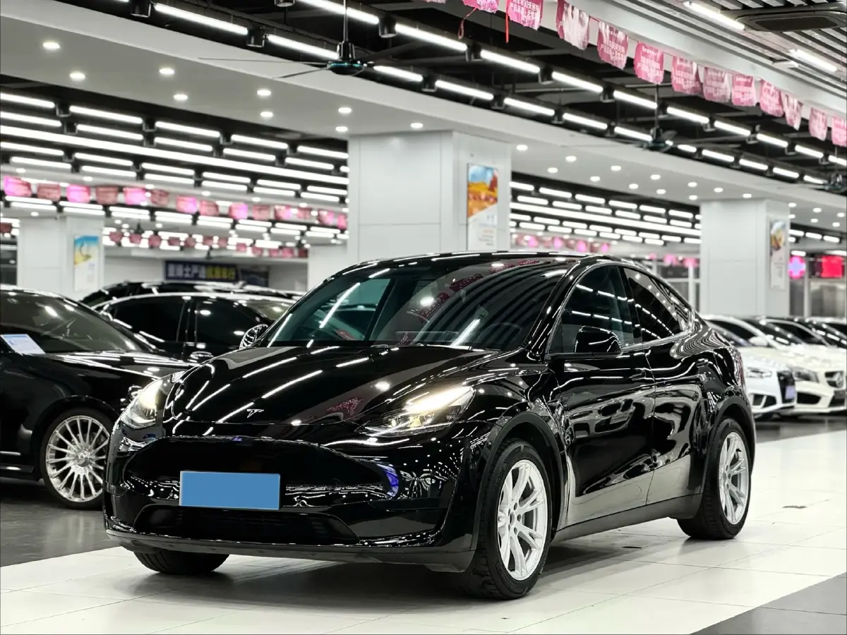 2022 Tesla Model Y BEV 60KWH