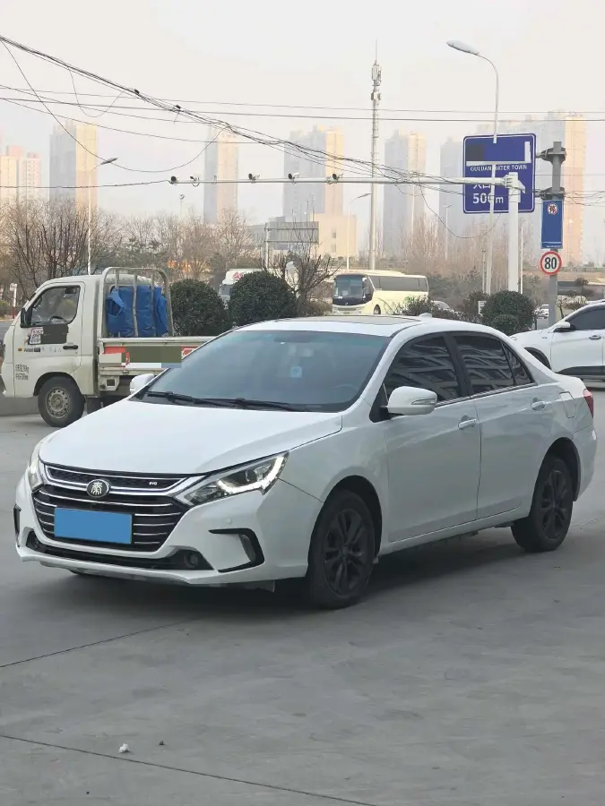 2017 BYD Qin 1.5T 154HP L4 6DCT PHEV 15.2KWH