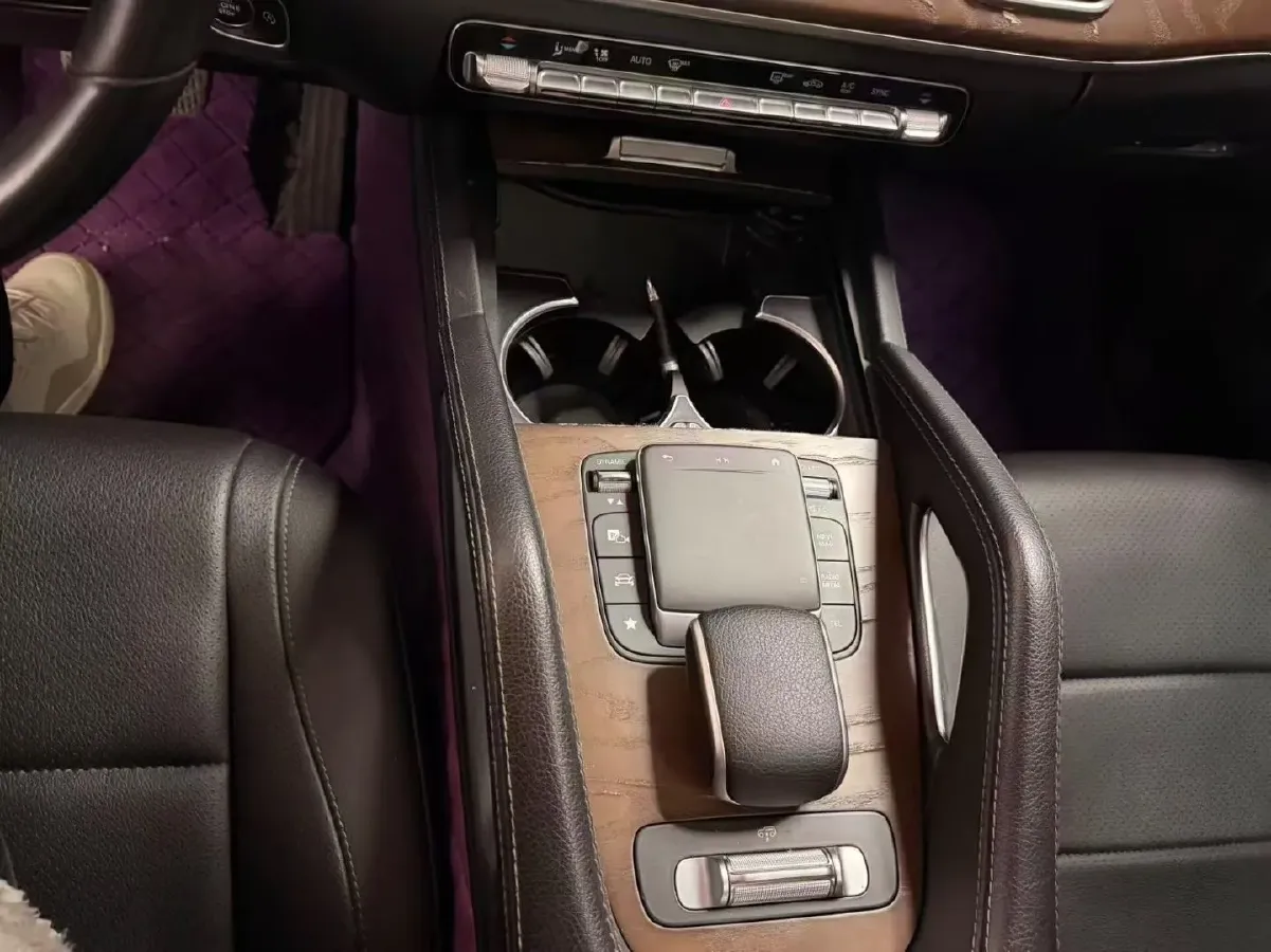 2020 Mercedes-Benz GLE Coupe 2.0T 258HP L4 9AT,autocango,china used car exporter,china ev exporter,chinese used car exporter,chinese used ev exporter