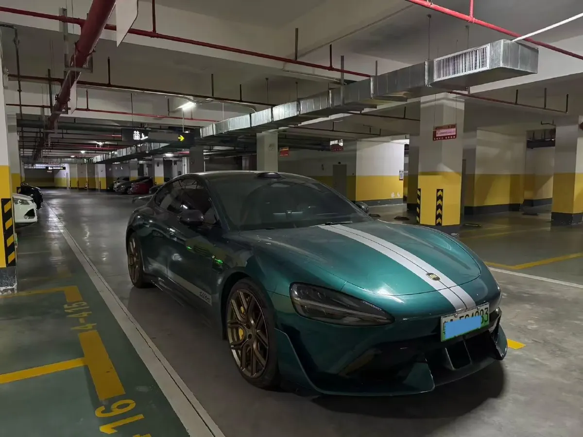 2025 MI SU7 Ultra BEV 93.7KWH,autocango,china used car exporter,china ev exporter,chinese used car exporter,chinese used ev exporter