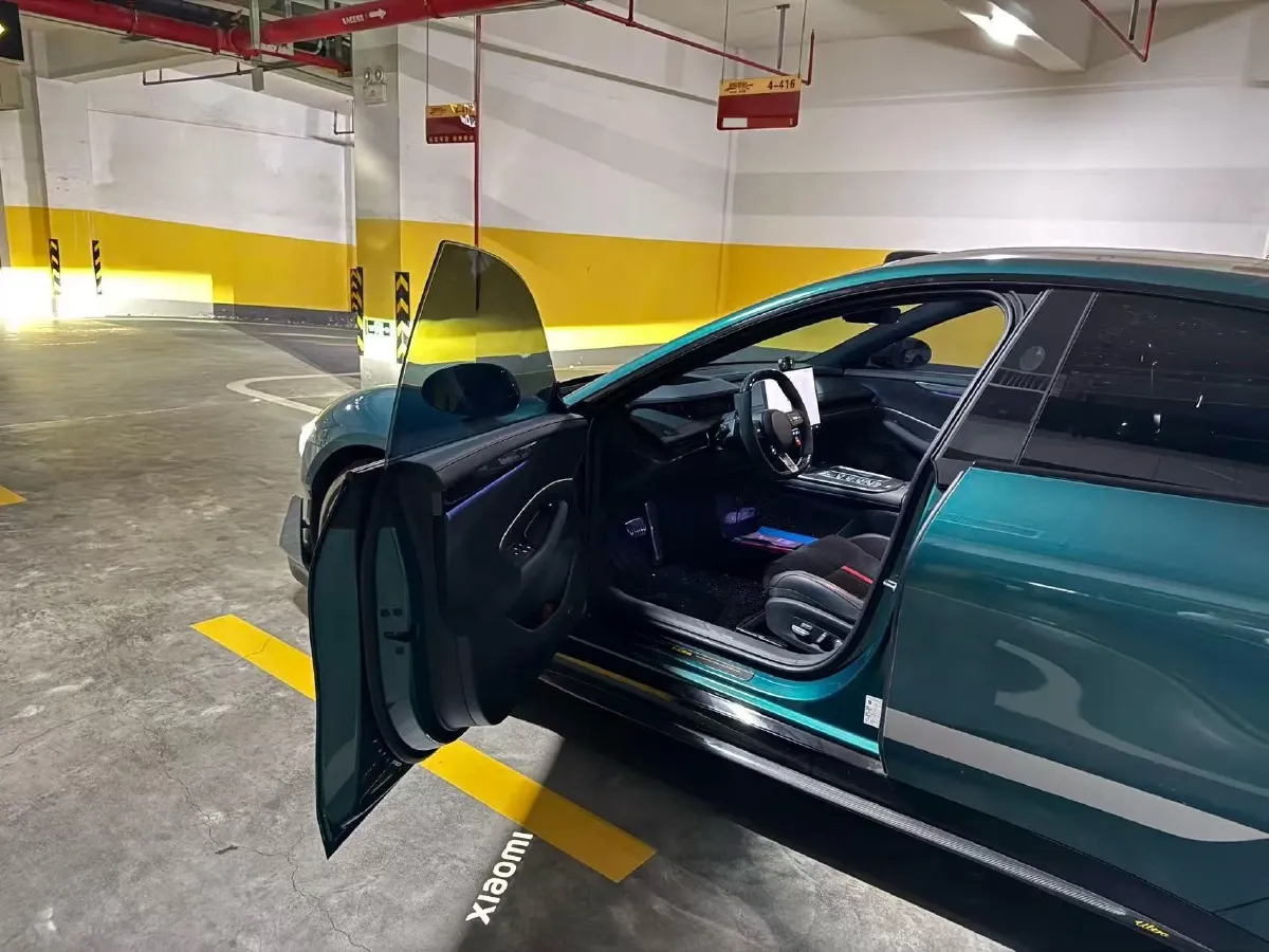 2025 MI SU7 Ultra BEV 93.7KWH,autocango,china used car exporter,china ev exporter,chinese used car exporter,chinese used ev exporter