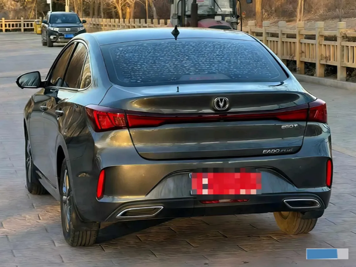 2022 ChangAn Eado 1.4T 160HP L4 7DCT,autocango,china used car exporter,china ev exporter,chinese used car exporter,chinese used ev exporter