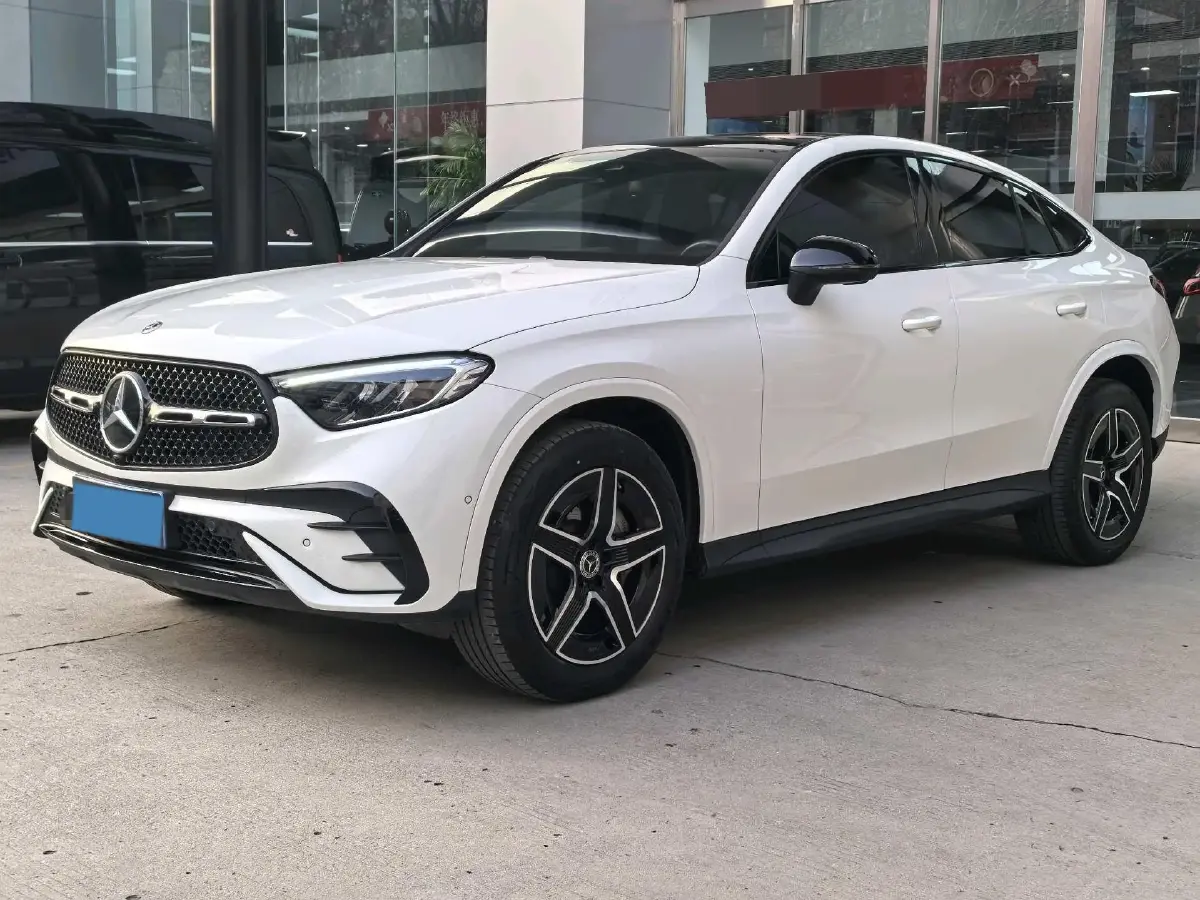 2024 Mercedes-Benz GLC Coupe 2.0T 204HP L4 9AT