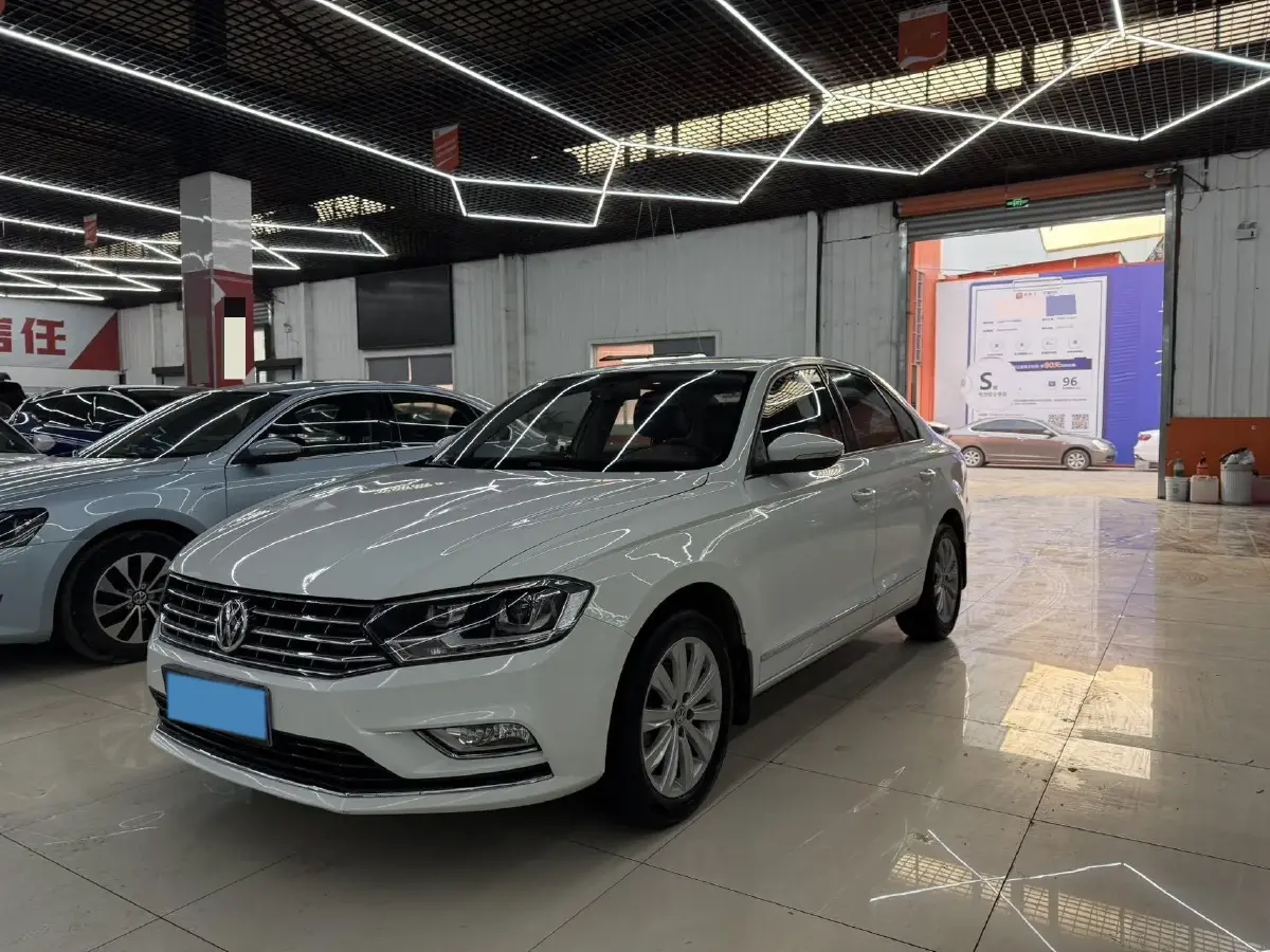 2018 Volkswagen Bora 1.5L 110HP L4 6AT