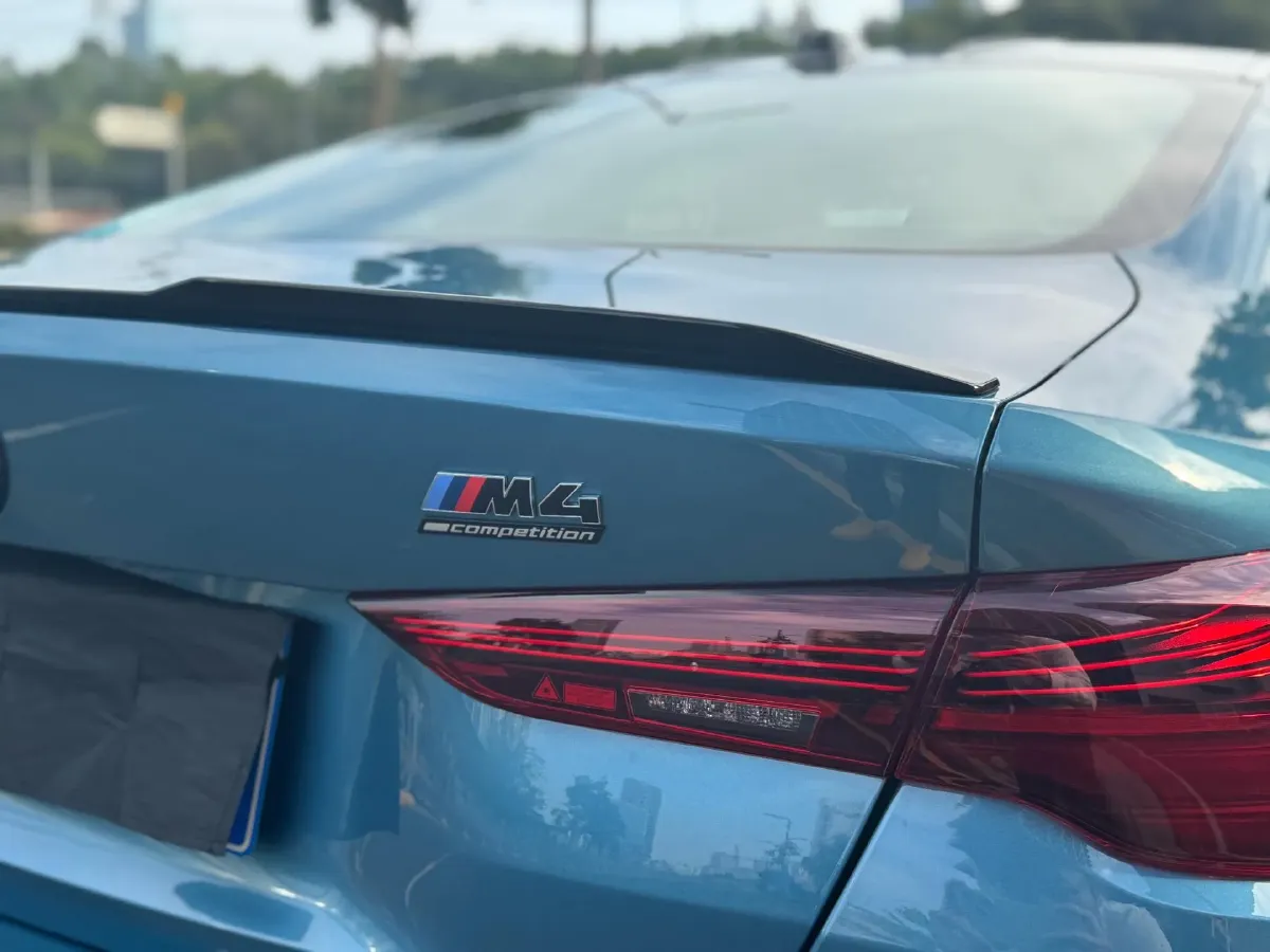 2024 BMW M4 3.0T 530HP L6 8AT,autocango,china used car exporter,china ev exporter,chinese used car exporter,chinese used ev exporter