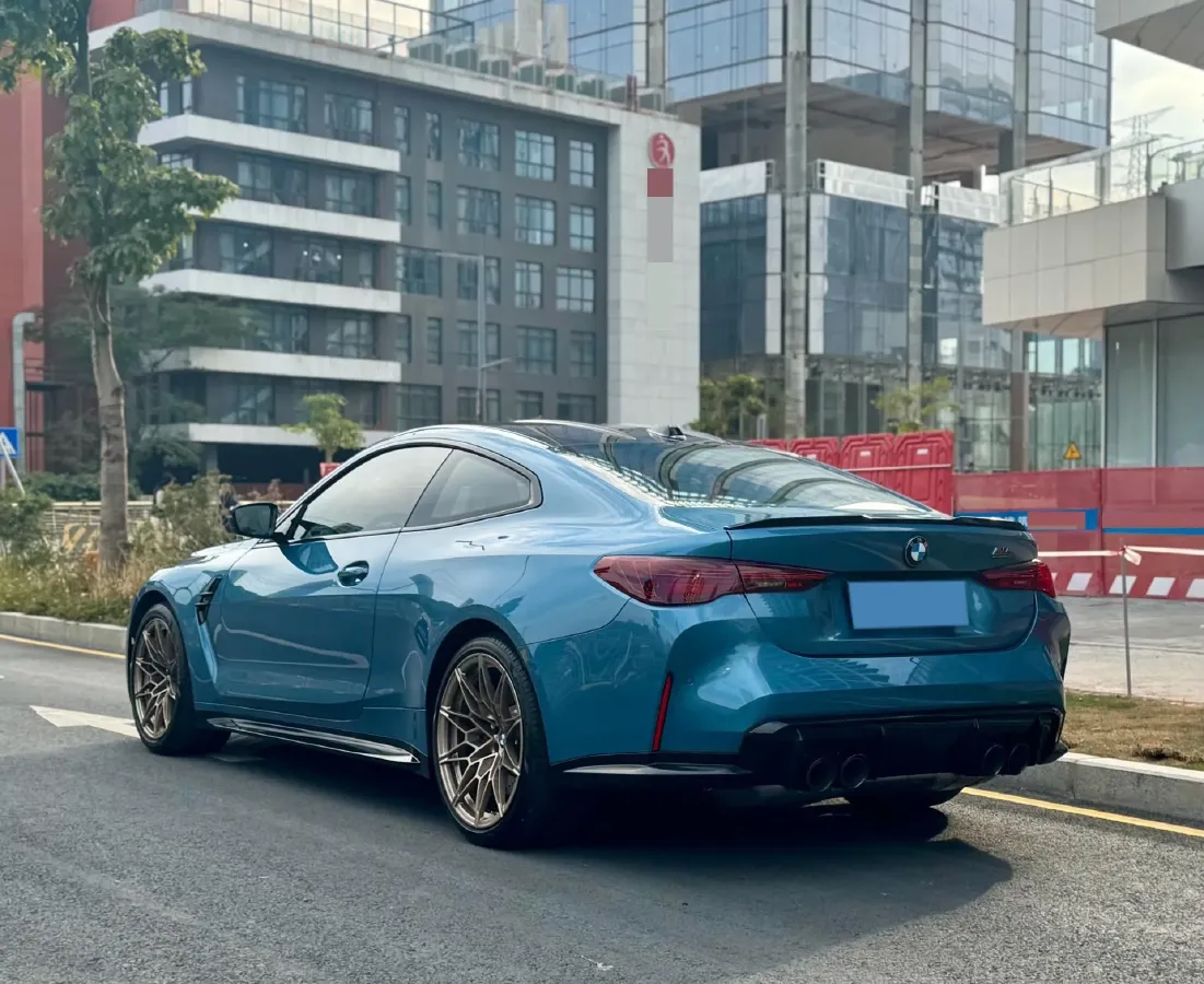 2024 BMW M4 3.0T 530HP L6 8AT,autocango,china used car exporter,china ev exporter,chinese used car exporter,chinese used ev exporter