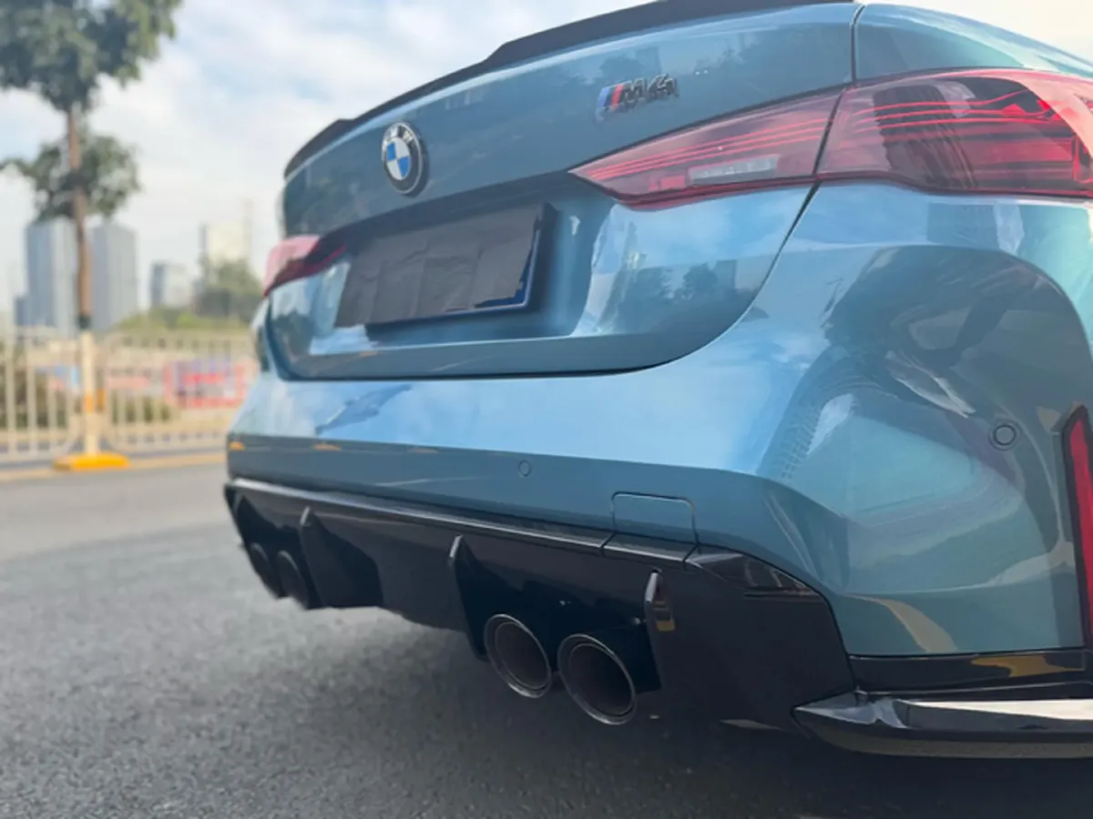 2024 BMW M4 3.0T 530HP L6 8AT,autocango,china used car exporter,china ev exporter,chinese used car exporter,chinese used ev exporter