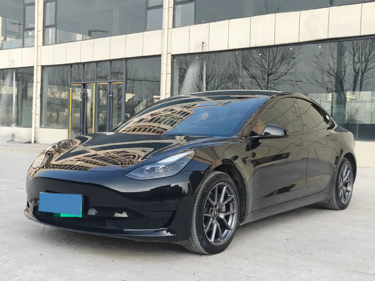 2022 Tesla Model 3 BEV 60KWH