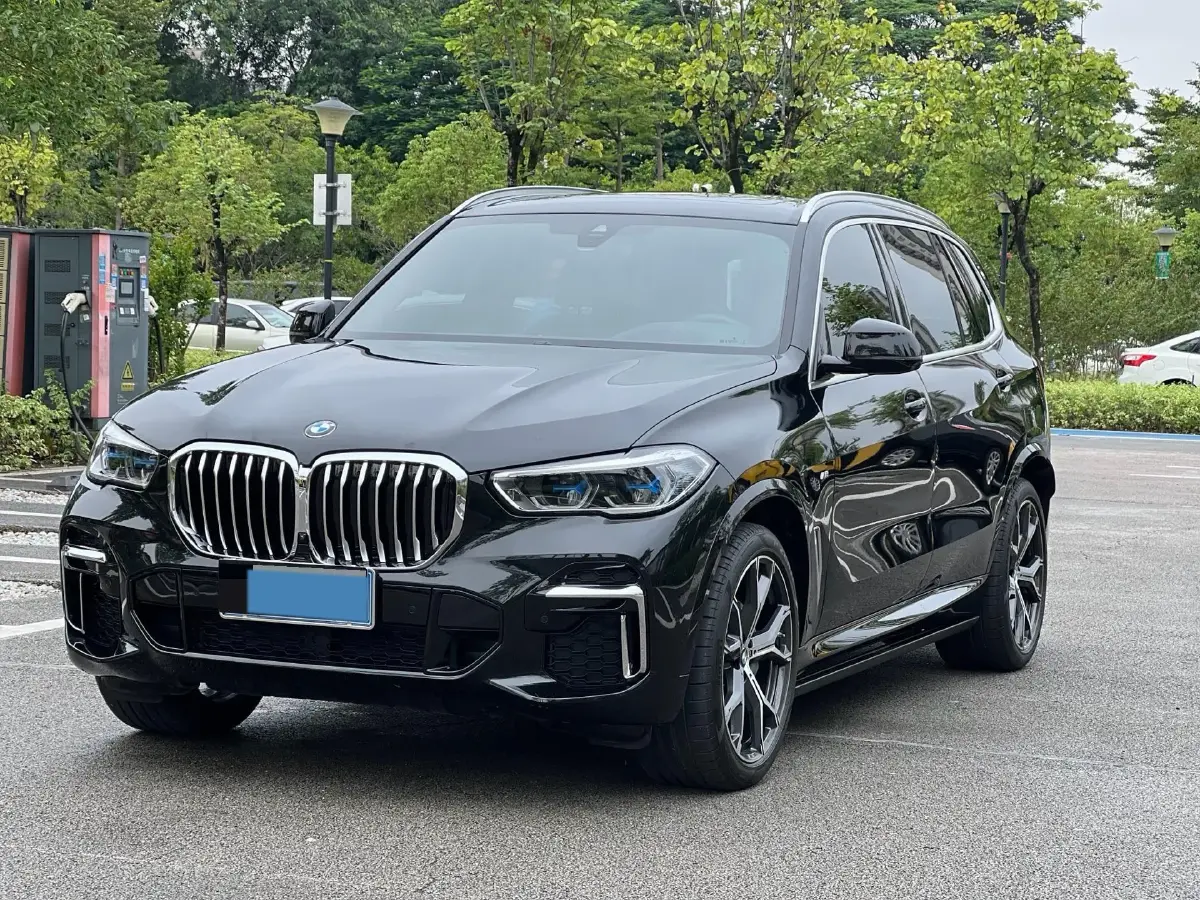 2022 BMW X5 3.0T 333HP L6 8AT