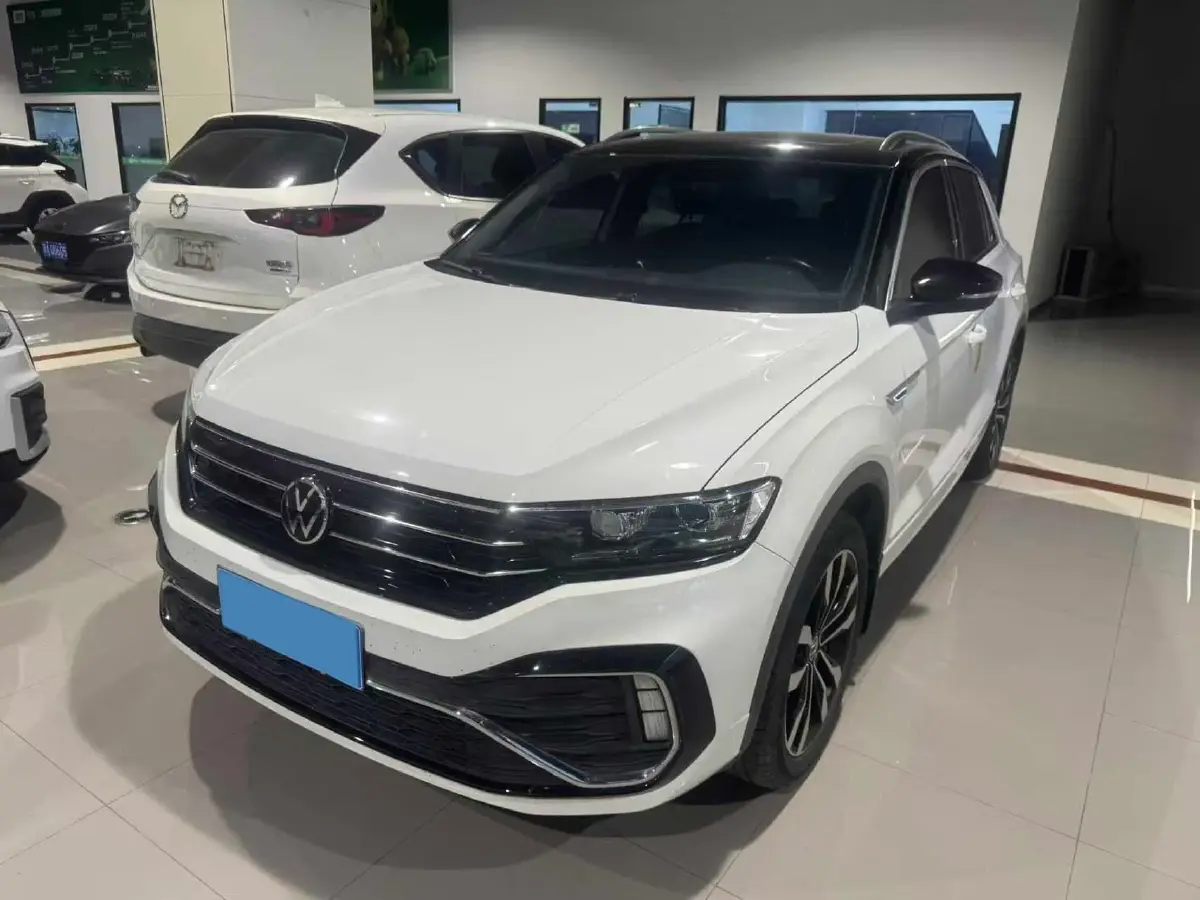 2022 Volkswagen T-Roc 1.4T 150HP L4 7DCT