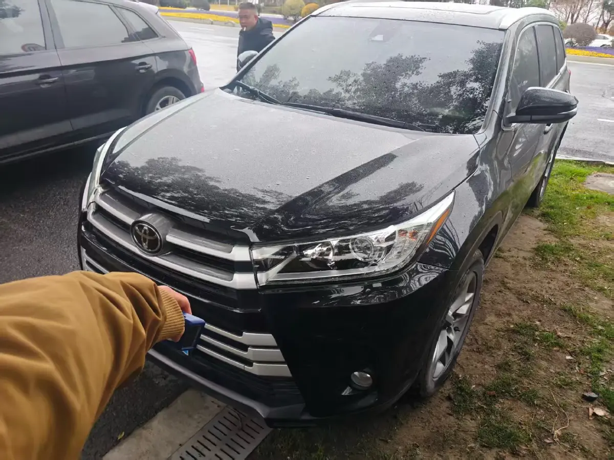 2018 Toyota Highlander 2.0T 220HP L4 6AT