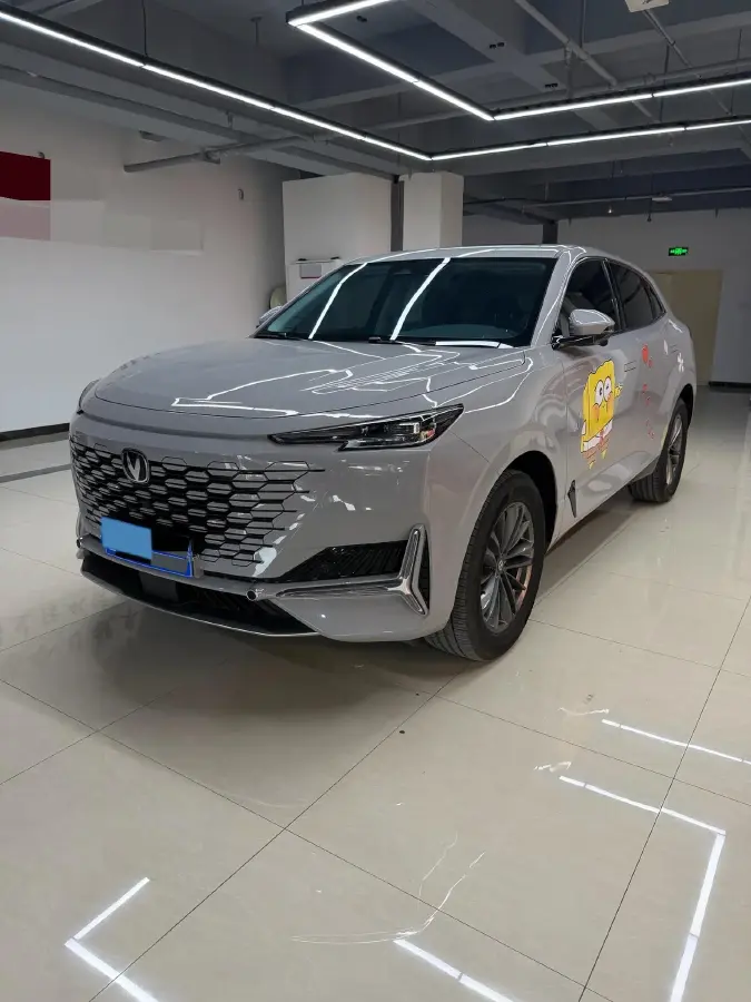 2024 ChangAn UNI-K 2.0T 233HP L4 8AT