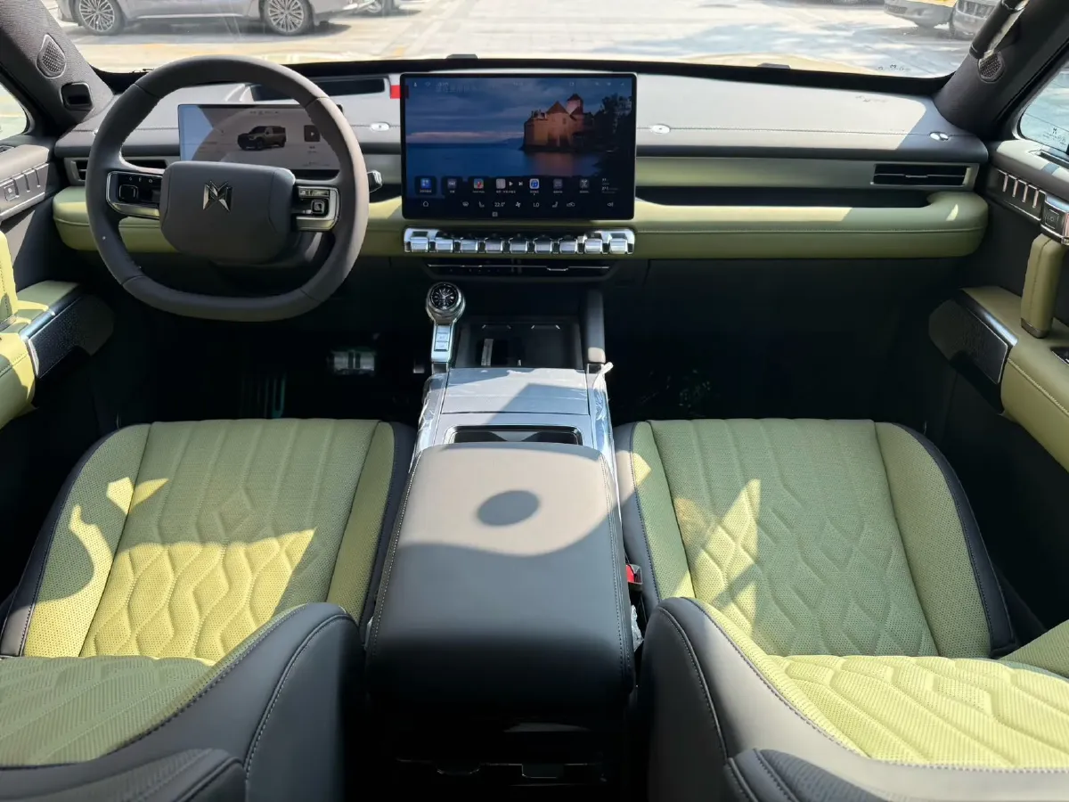 2026 M Hero 917 REEV 197HP 2AT REEV,autocango,china used car exporter,china ev exporter,chinese used car exporter,chinese used ev exporter