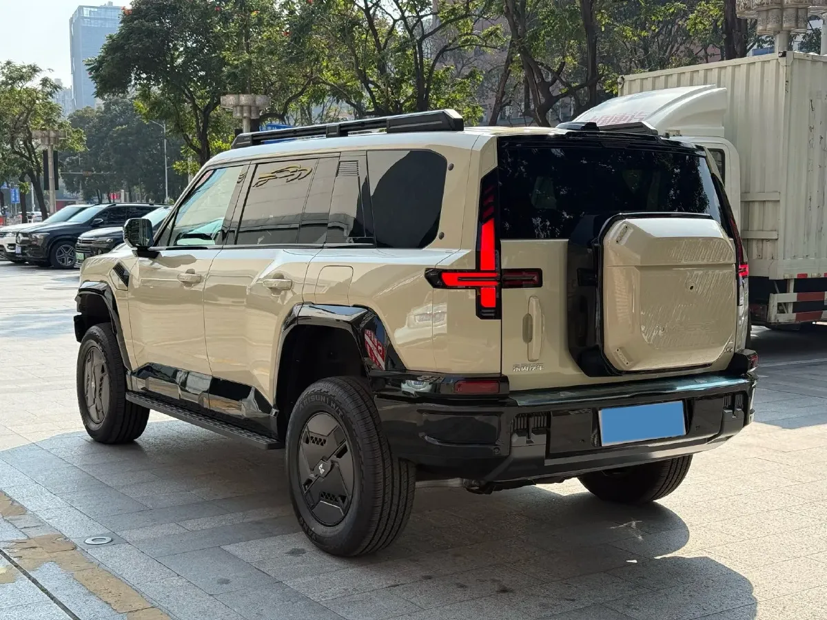 2026 M Hero 917 REEV 197HP 2AT REEV,autocango,china used car exporter,china ev exporter,chinese used car exporter,chinese used ev exporter