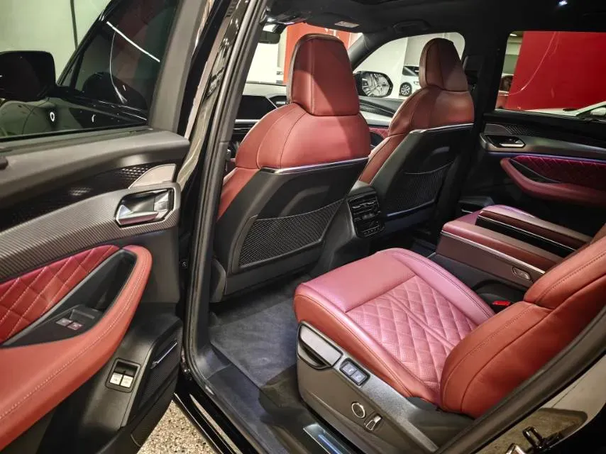 2024 Audi Q6 2.0T 265HP L4 7DCT,autocango,china used car exporter,china ev exporter,chinese used car exporter,chinese used ev exporter