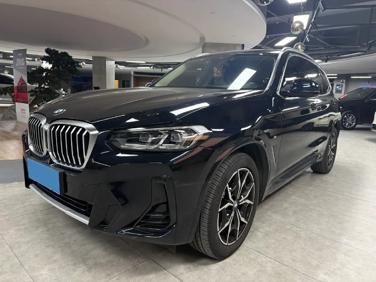 2023 BMW X3 2.0T 184HP L4 8AT