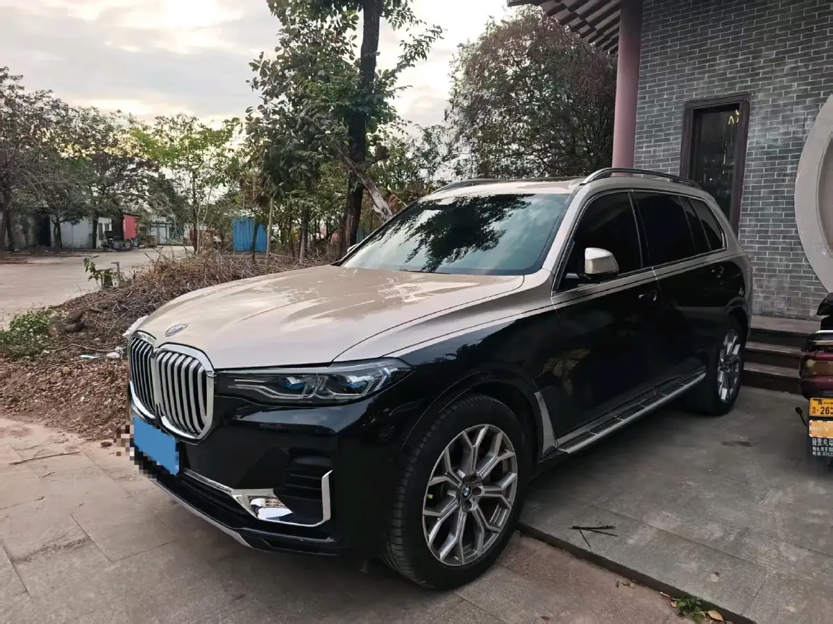 2020 BMW X7 3.0T 340HP L6 8AT
