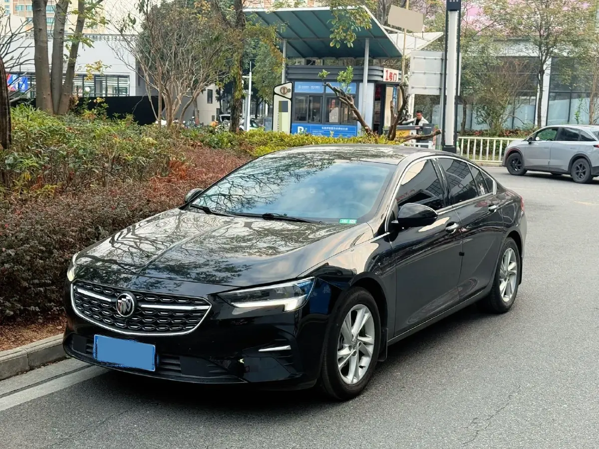 2023 Buick Regal 1.5T 169HP L4 9AT