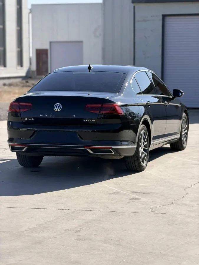 2020 Volkswagen Magotan 2.0T 186HP L4 7DCT,autocango,china used car exporter,china ev exporter,chinese used car exporter,chinese used ev exporter