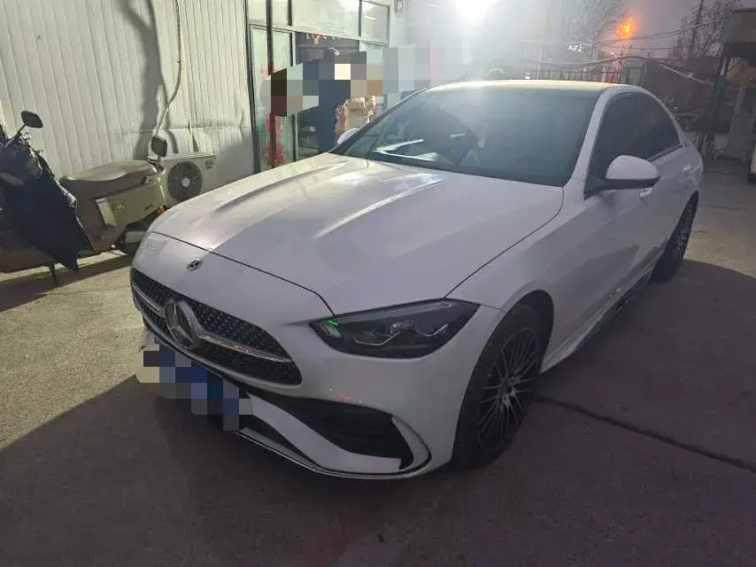 2025 Mercedes-Benz C Class 1.5T 204HP L4 9AT