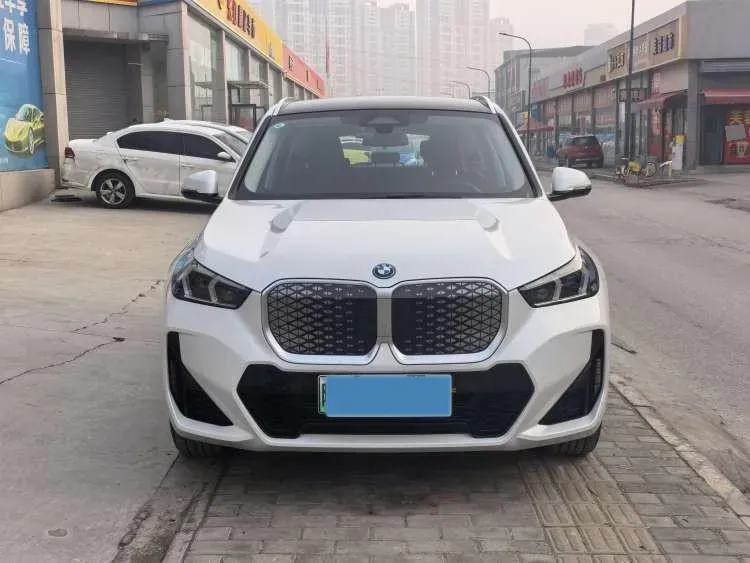 2025 Iveco 3.0T 179HP L4 8AT,autocango,china used car exporter,china ev exporter,chinese used car exporter,chinese used ev exporter