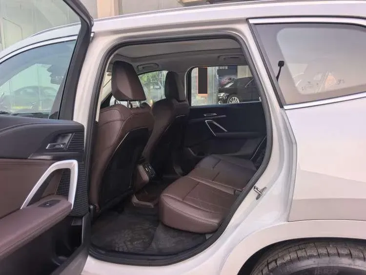 2025 Iveco 3.0T 179HP L4 8AT,autocango,china used car exporter,china ev exporter,chinese used car exporter,chinese used ev exporter