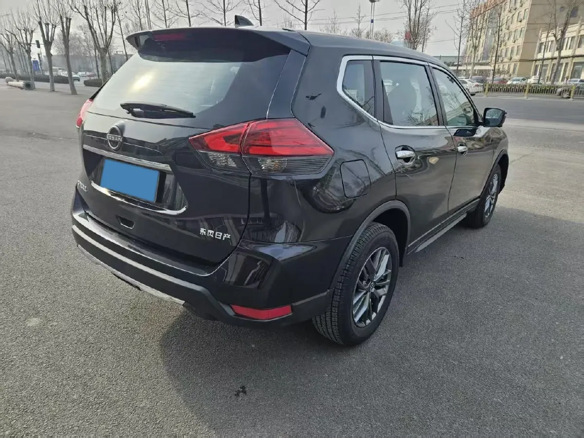2025 Nissan X-Trail 2.0L 151HP L4 CVT,autocango,china used car exporter,china ev exporter,chinese used car exporter,chinese used ev exporter