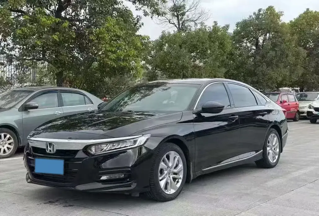 2021 Honda Accord 1.5T 194HP L4 CVT