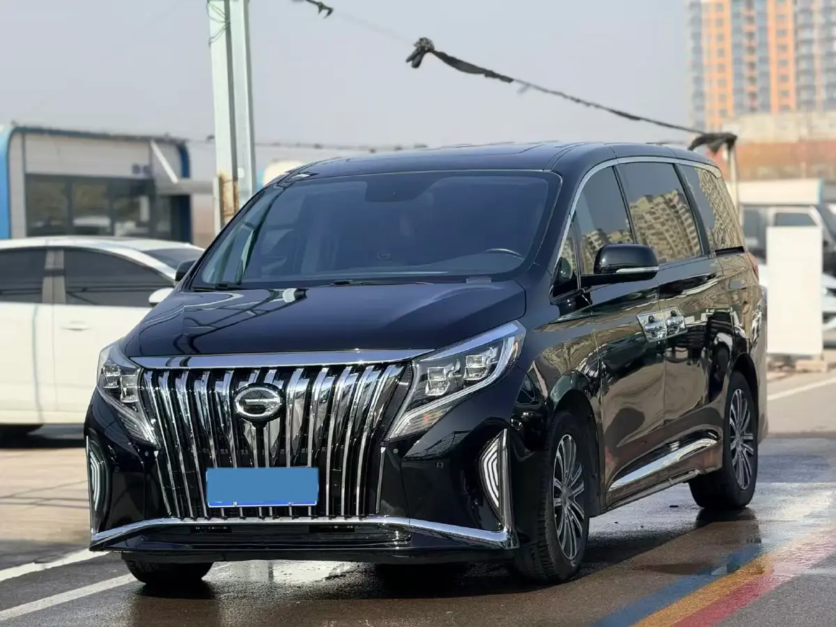 2021 GAC Trumpchi M8 2.0T 252HP L4 8AT