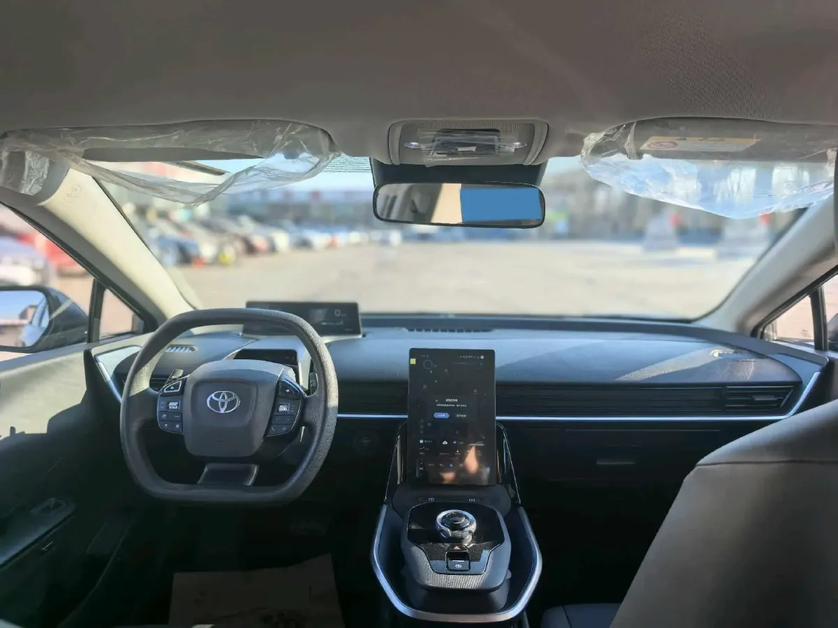 2023 Toyota bZ3 BEV 49.92KWH,autocango,china used car exporter,china ev exporter,chinese used car exporter,chinese used ev exporter