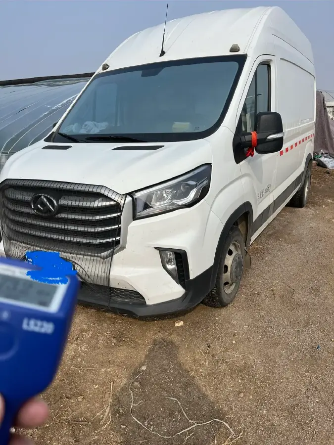 2021 MAXUS XinTu V80 2.0T 139HP L4 6MT