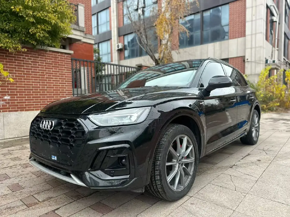 2022 Audi Q5L 2.0T 190HP L4 7DCT