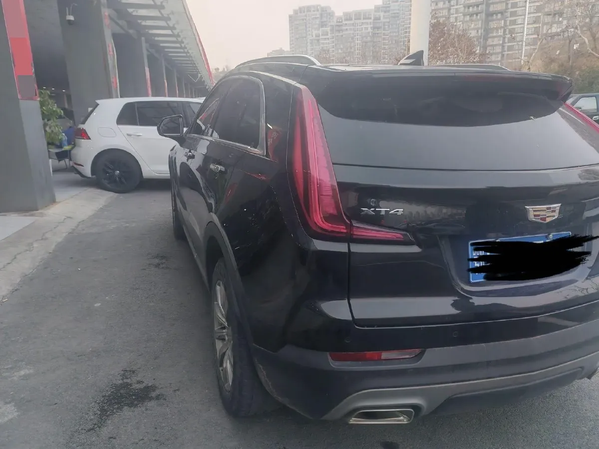 2021 Cadillac XT4 2.0T 237HP L4 9AT,autocango,china used car exporter,china ev exporter,chinese used car exporter,chinese used ev exporter